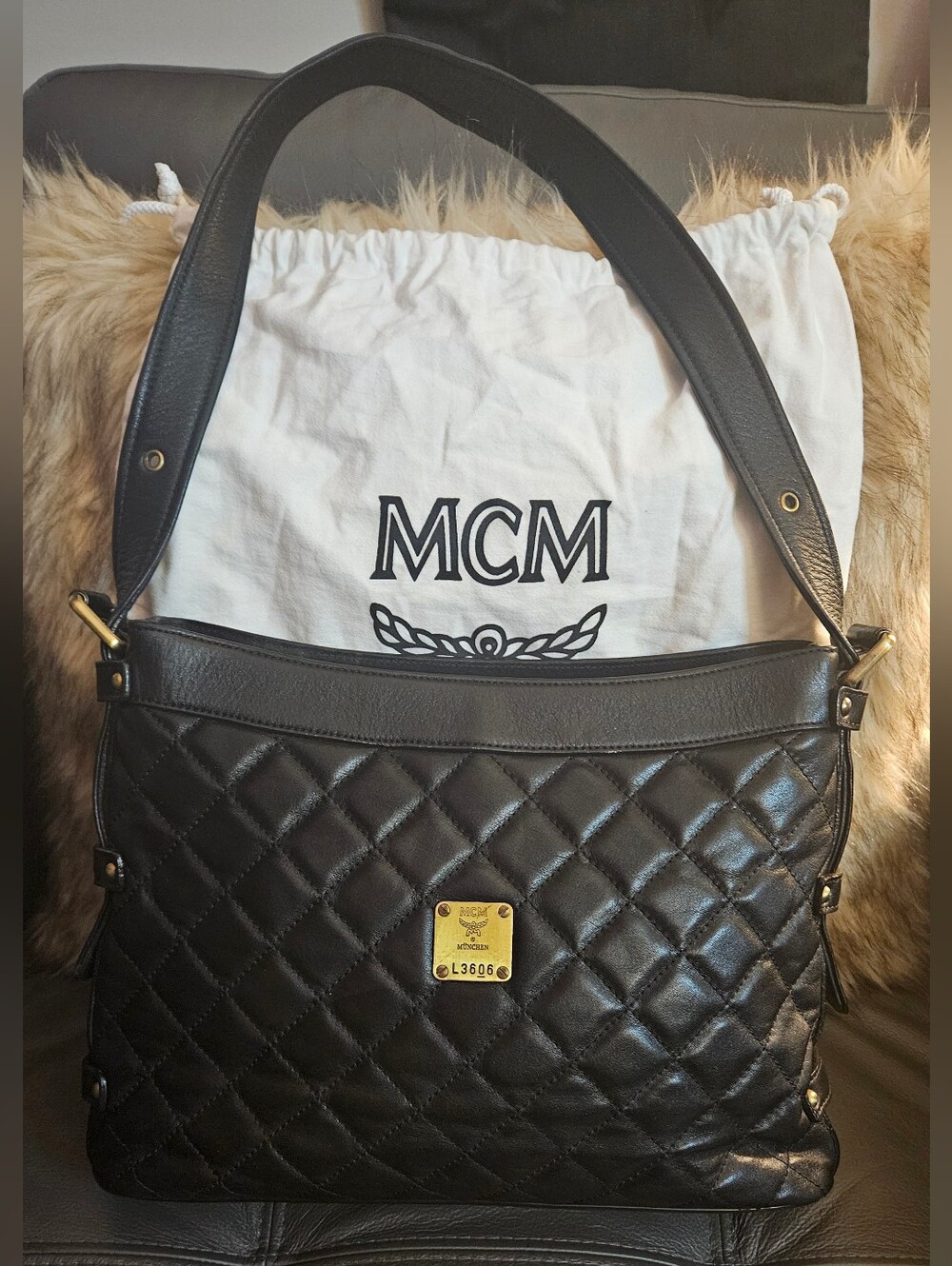 MCM Black Quilted Leather Shoulder Bag with Gold Plaque - Picture 1 of 7